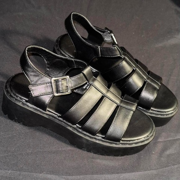 Chunky Platform Sandals NWOB - Picture 4 of 4